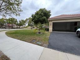 Picture of 1919 Pisces Ter, Weston, FL 33327