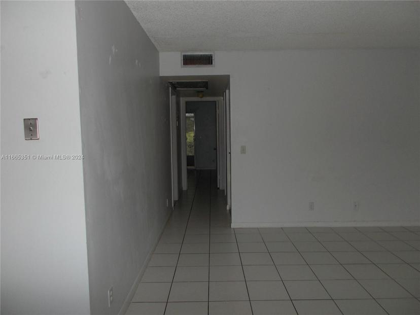 Picture of 13155 SW 7Th Ct # 102E, Pembroke Pines FL 33027