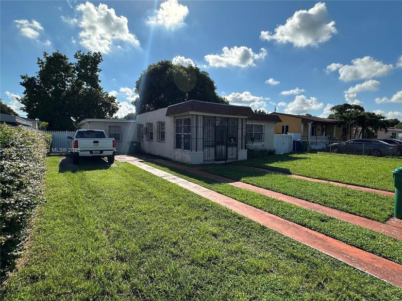 Picture of 257 NW 65Th Ave, Miami FL 33126