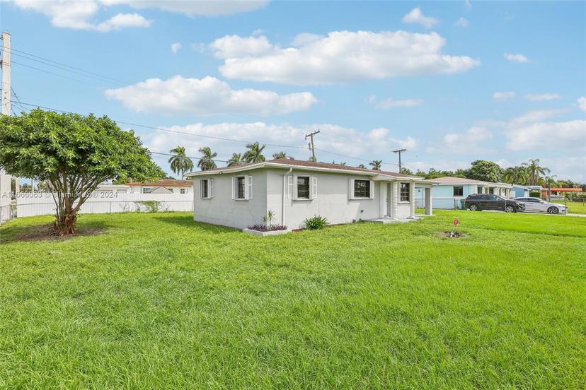 Picture of 3131 NW 174Th St, Miami Gardens FL 33056