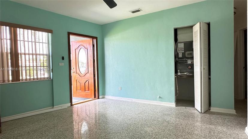 Picture of 6320 NW 113Th Ter, Hialeah FL 33012