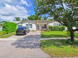 Picture of 4415 Tyler St, Hollywood, FL 33021