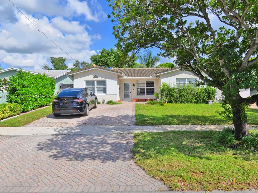 Picture of 4415 Tyler St, Hollywood FL 33021