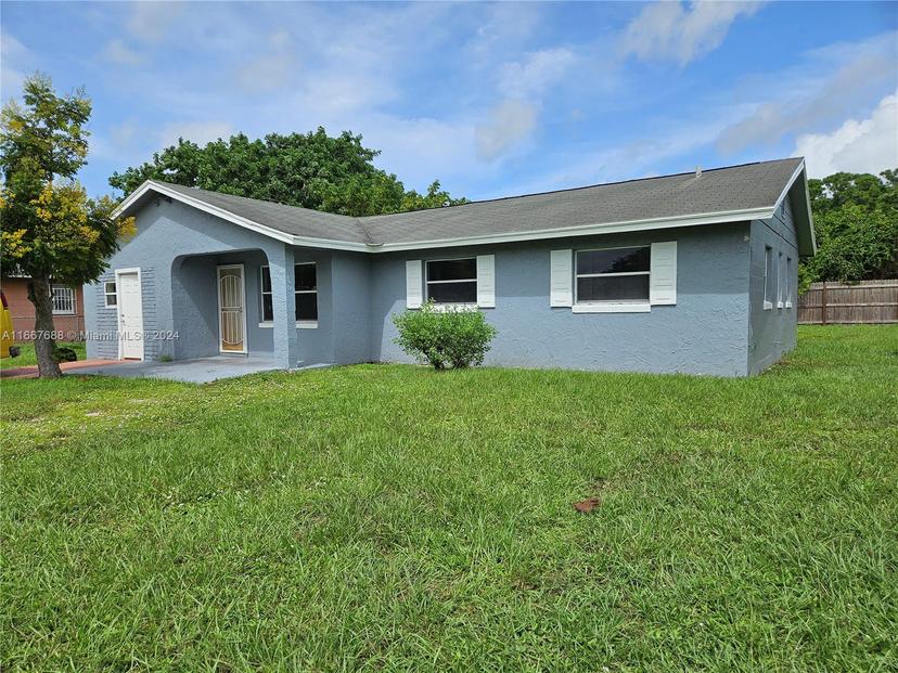 Picture of 2908 Anderson Dr, Fort Pierce FL 34946