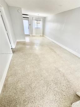 Picture of 1601 SE 15Th St # 1B, Fort Lauderdale, FL 33316