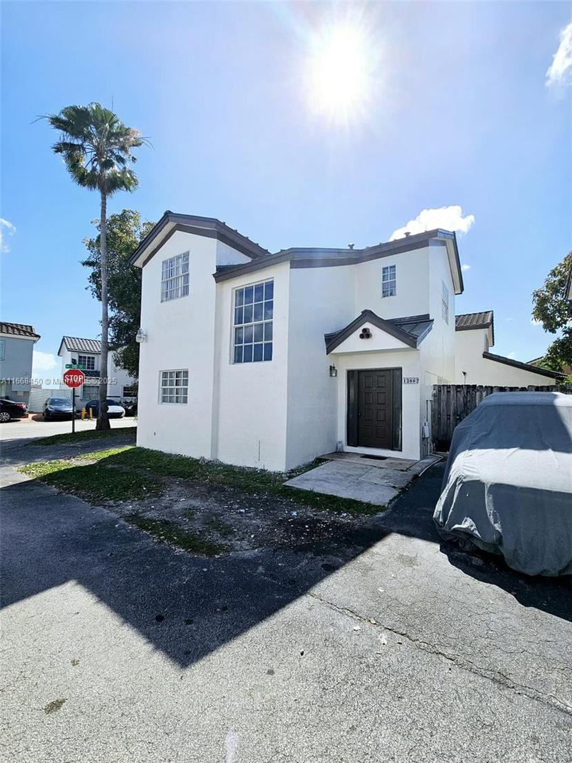 Picture of 12662 NW 8Th Trl, Miami FL 33182