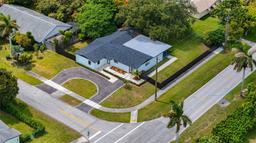 Picture of 8705 SW 185Th Ter, Cutler Bay, FL 33157