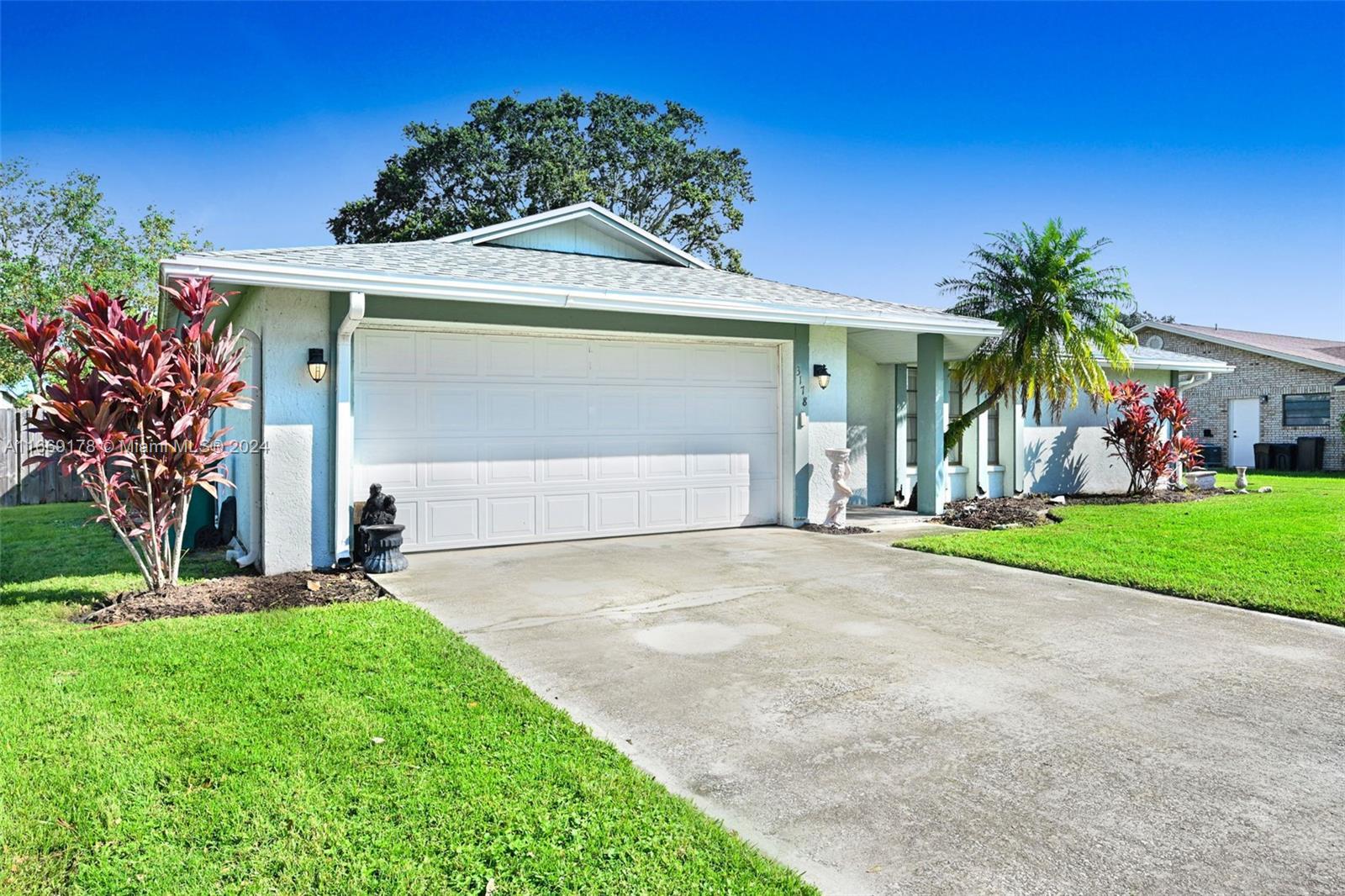 Picture of 3178 Village Park Dr, Melbourne, FL 32934