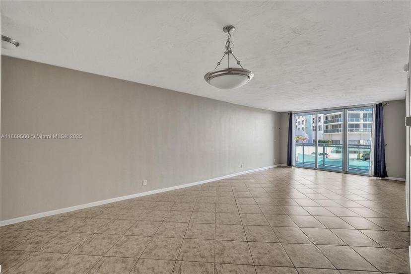 Picture of 3001 S Ocean Dr # 247, Hollywood FL 33019