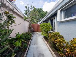 Picture of 2051 NW 35Th Ter, Coconut Creek, FL 33066