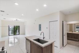 Picture of 4636 NW 84Th Ave # 47, Doral, FL 33166