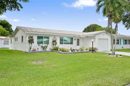 Picture of 1051 NW 88Th Way, Plantation, FL 33322