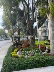 Picture of 20400 W Country Club Dr # 209, Aventura, FL 33180