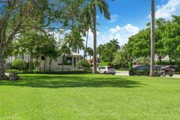 Picture of 188 Park Dr, Bal Harbour, FL 33154