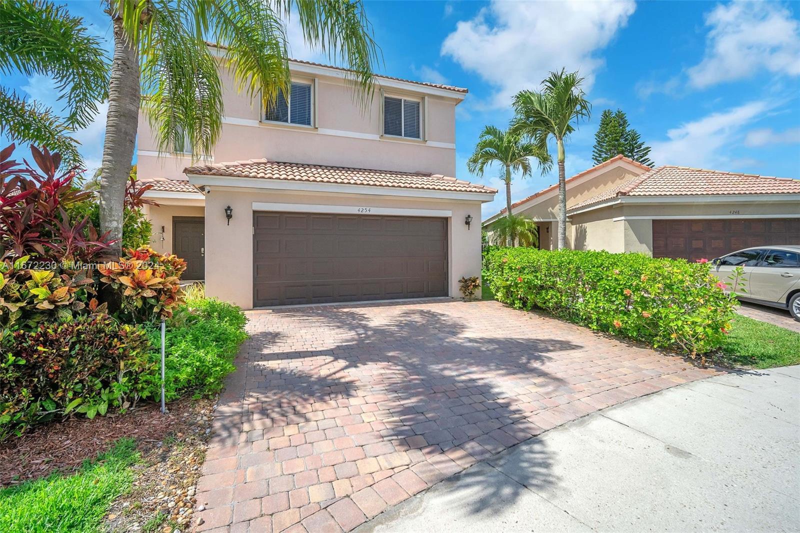 Picture of 4254 Magnolia Ridge Dr, Weston, FL 33331