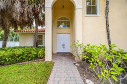 Picture of 751 SW 191St Ave, Pembroke Pines, FL 33029