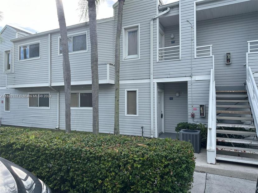 Picture of 3473 NW 44Th St # 103, Oakland Park FL 33309