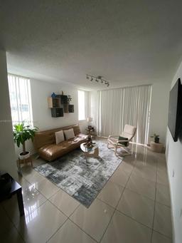 Picture of 4440 NW 107Th Ave # 7, Doral, FL 33178