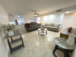 Picture of 16009 Kingsmoor Way # 16009, Miami Lakes, FL 33014