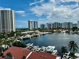 Picture of 3610 Yacht Club Dr # 906, Aventura, FL 33180