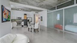 Picture of 234 NE 3Rd St # 1007, Miami, FL 33132