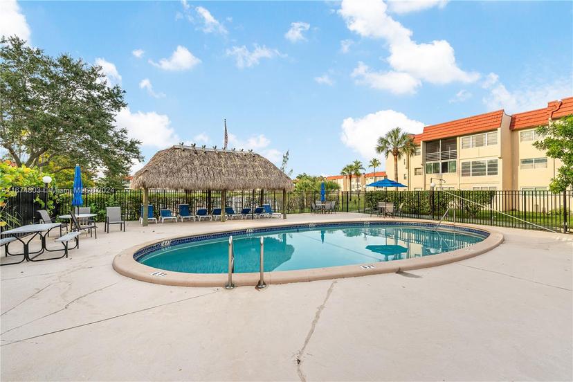 Picture of 2651 E Sunrise Lakes Drive # 309, Sunrise FL 33322