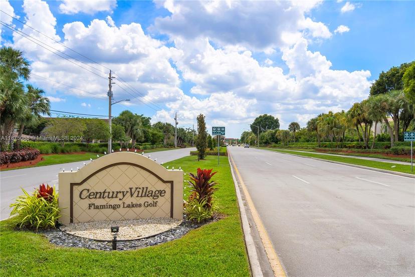 Picture of 801 SW 138Th Ave # 404E, Pembroke Pines FL 33027