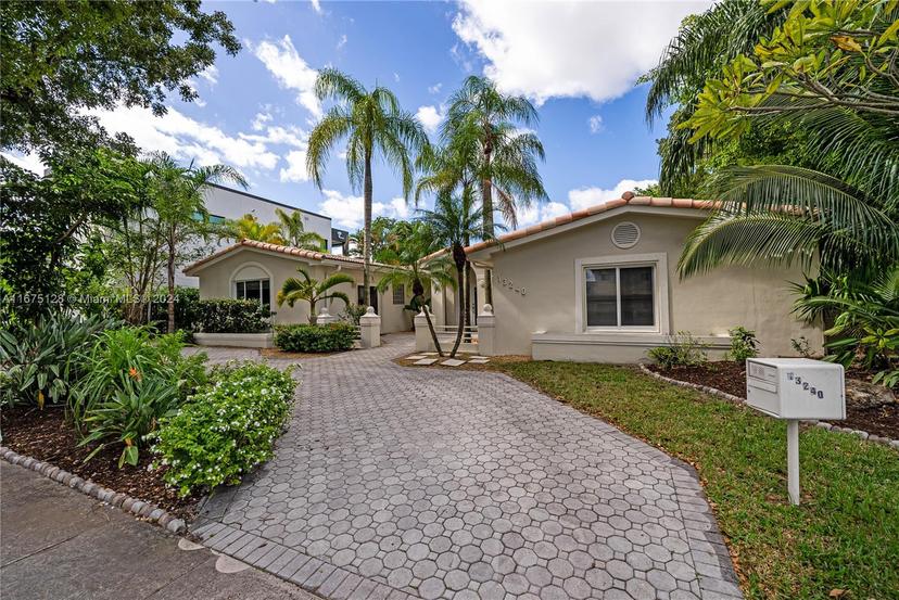 Picture of 13240 Coronado Ln, North Miami FL 33181