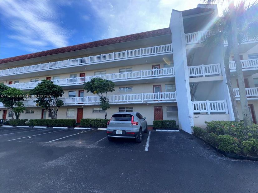 Picture of 3776 Inverrary Blvd # 207R, Lauderhill FL 33319