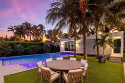 Picture of 65 S Hibiscus Dr, Miami Beach, FL 33139