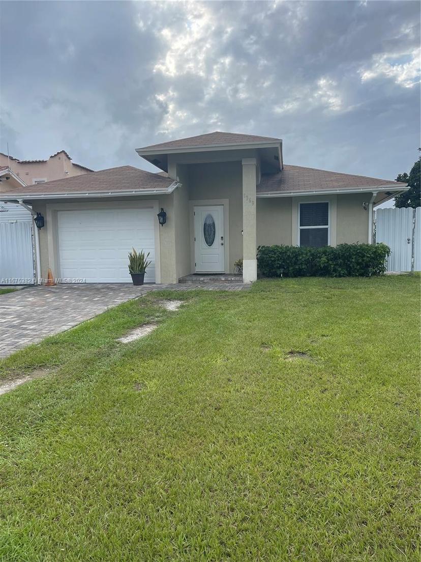 Picture of 1369 Rainbow Ave, Palm Beach FL 33406