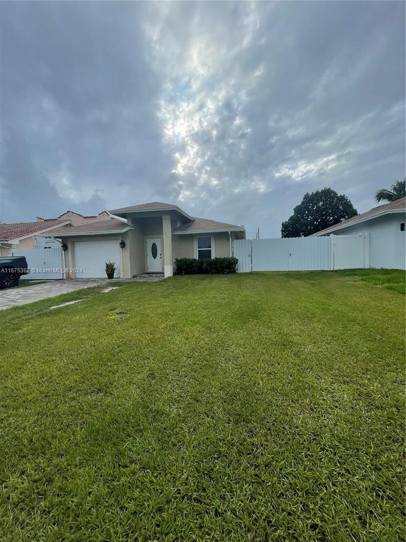 Picture of 1369 Rainbow Ave, Palm Beach FL 33406