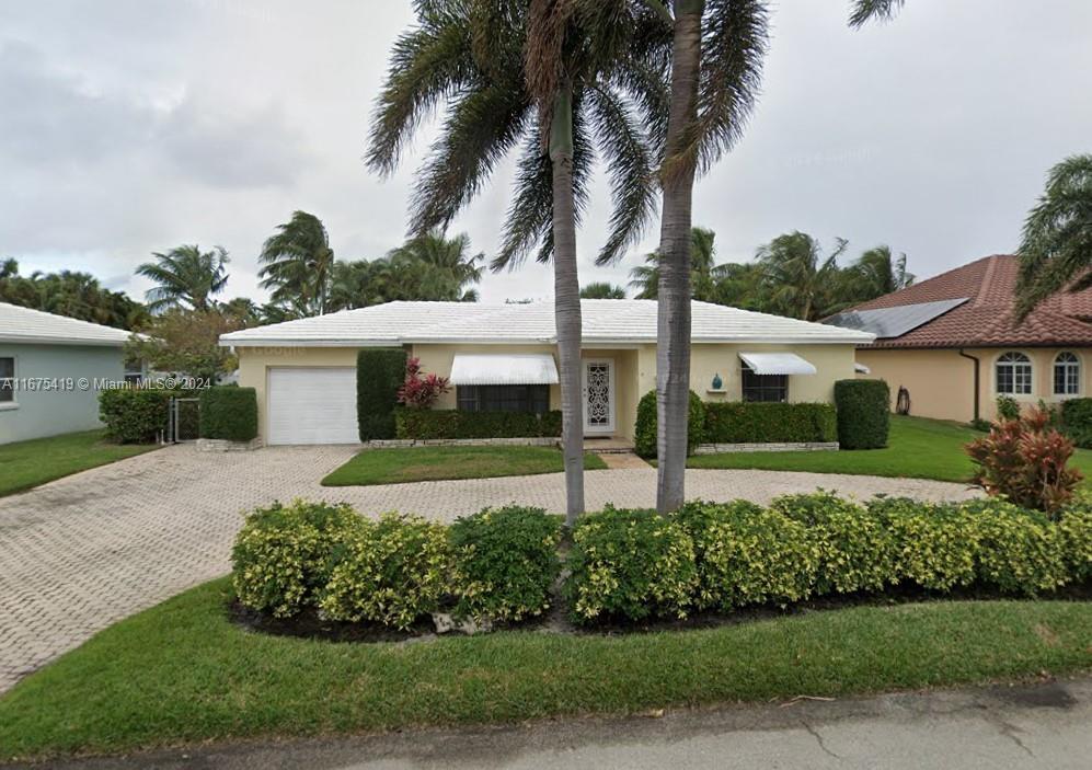 Picture of 325 Cascade Ln, Palm Beach Shores, FL 33404