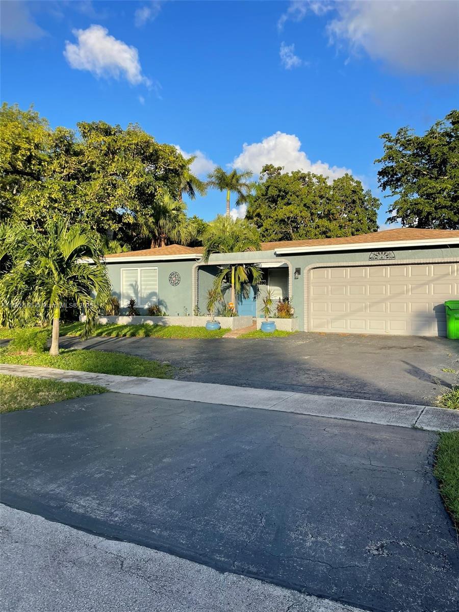 Picture of 4390 NW 115Th Ave, Sunrise, FL 33323