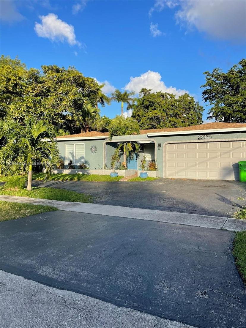 Picture of 4390 NW 115Th Ave, Sunrise FL 33323