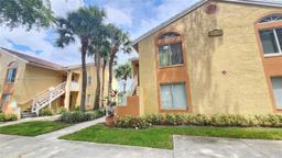 Picture of 1029 Coral Club Dr # 1029, Coral Springs, FL 33071