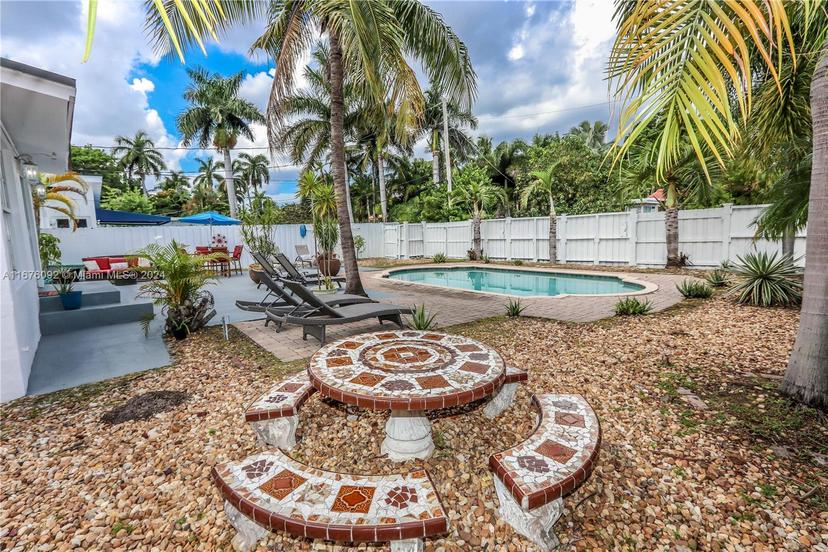 Picture of 1403 Fletcher St, Hollywood FL 33020