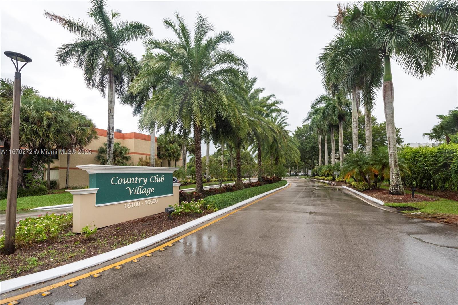 Picture of 16100 Golf Club Rd # 312, Weston, FL 33326