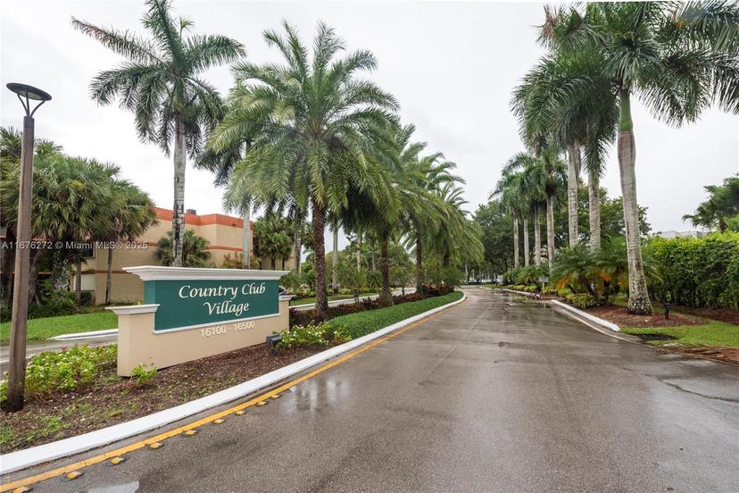 Picture of 16100 Golf Club Rd # 312, Weston FL 33326