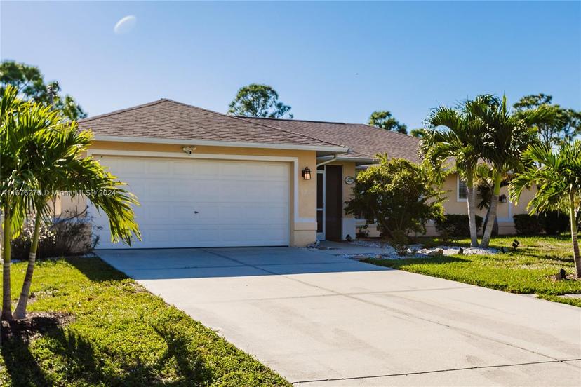 Picture of 5225 Anchorage Dr, Cape Coral FL 33956