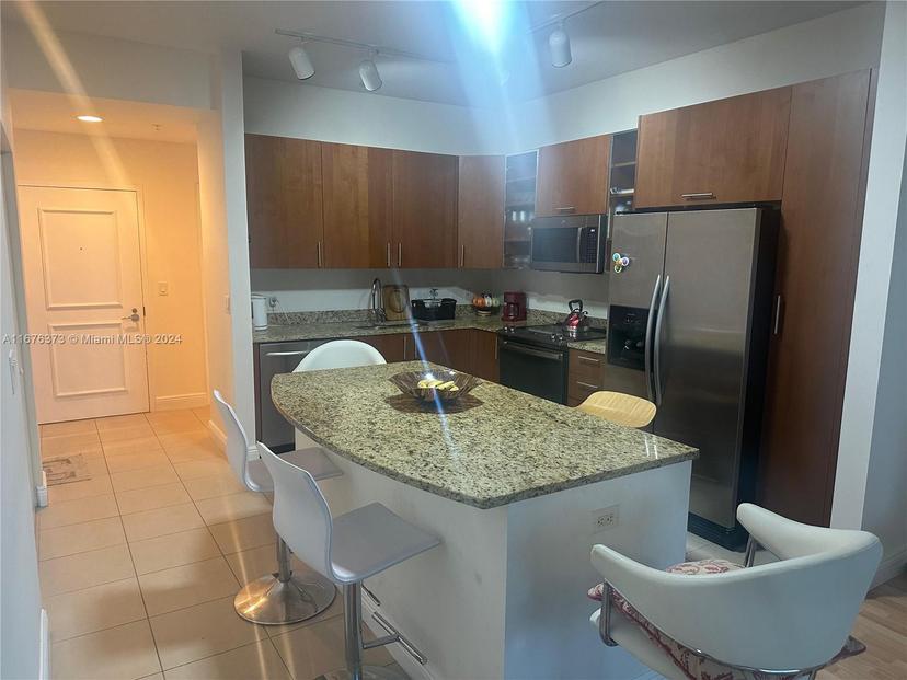 Picture of 1945 S Ocean Dr # 411, Hallandale Beach FL 33009