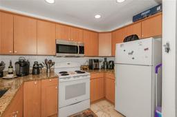 Picture of 2826 Van Buren St # 2, Hollywood, FL 33020