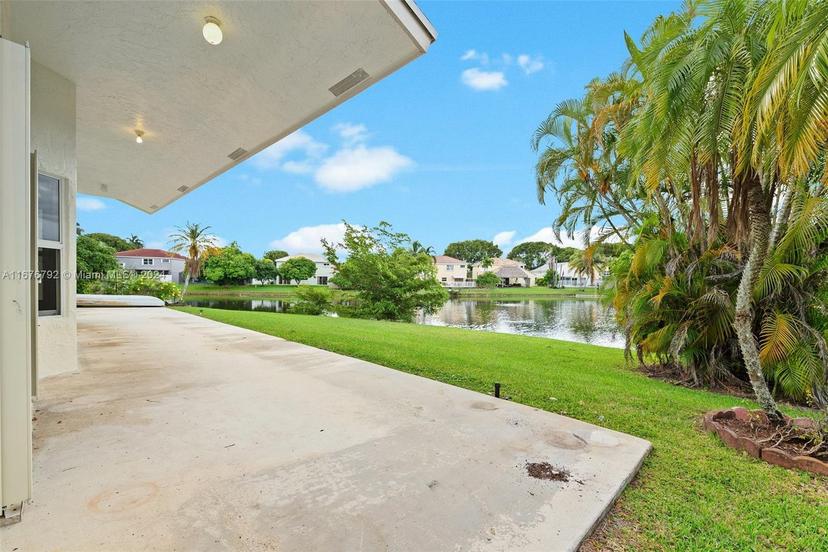 Picture of 14531 Hampton Pl, Davie FL 33325