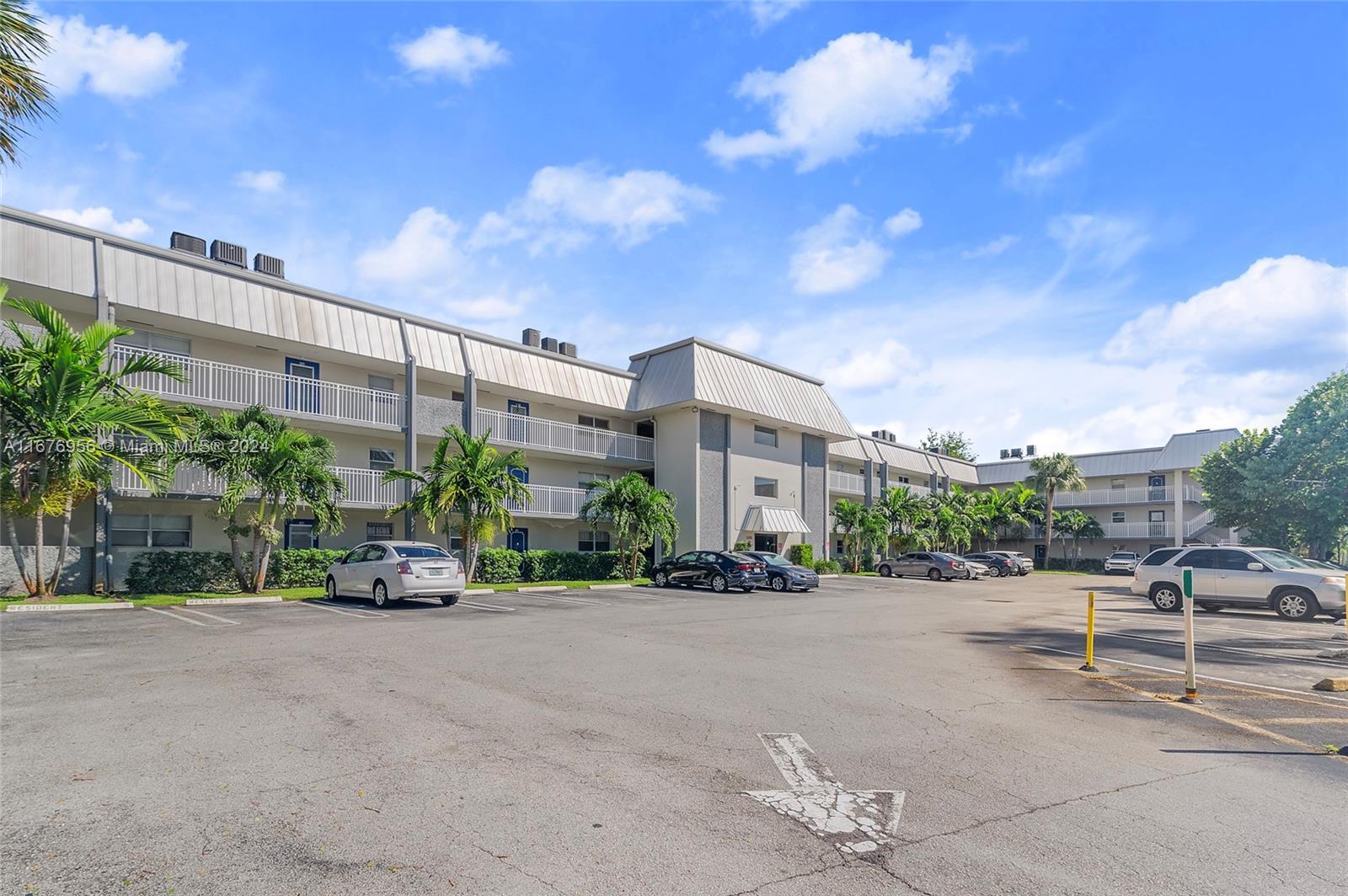 Picture of 3000 Riverside Dr # 1, Coral Springs, FL 33065