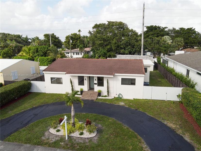 Picture of 2633 Arthur St, Hollywood FL 33020