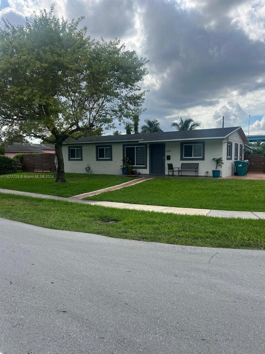 Picture of 20180 NW 14Th Ct, Miami Gardens, FL 33169