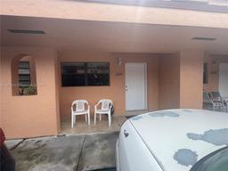 Picture of 2224 W 53Rd Pl # 2224, Hialeah, FL 33016