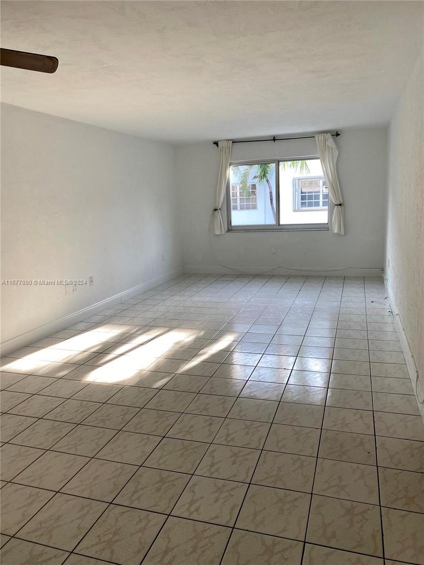 Picture of 251 Galen Dr # 204E, Key Biscayne FL 33149