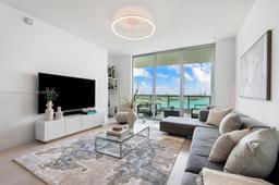 Picture of 900 Biscayne Blvd # 2709, Miami, FL 33132