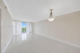 Picture of 2450 NE 135Th St # 1006, North Miami, FL 33181